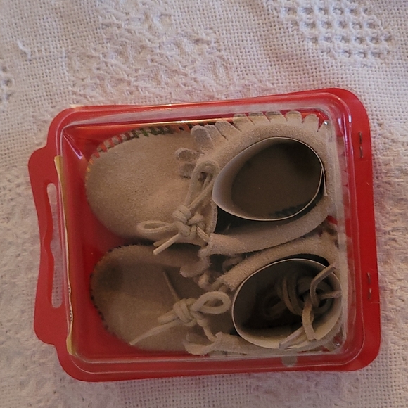 Wee Kids moccasins - Picture 2 of 6